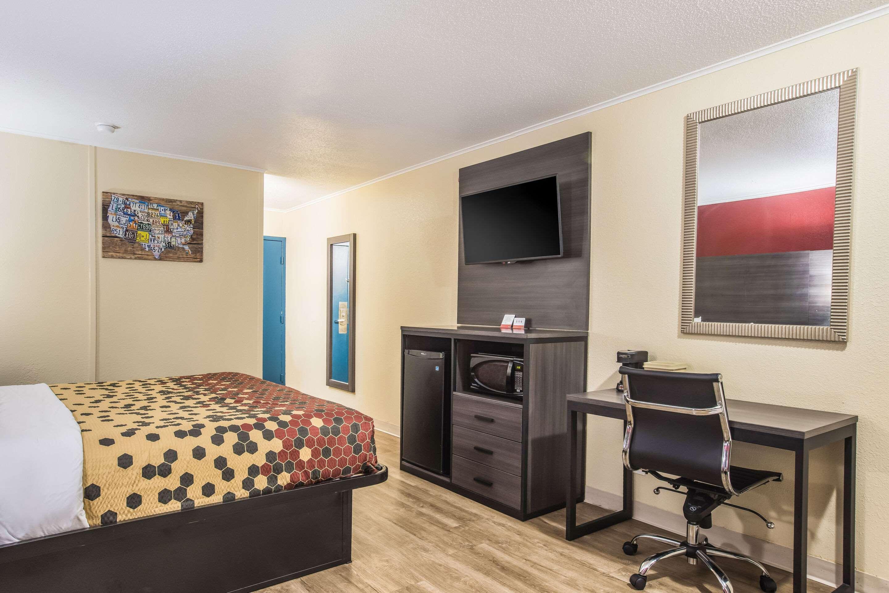 Econo Lodge Саванна Екстер'єр фото