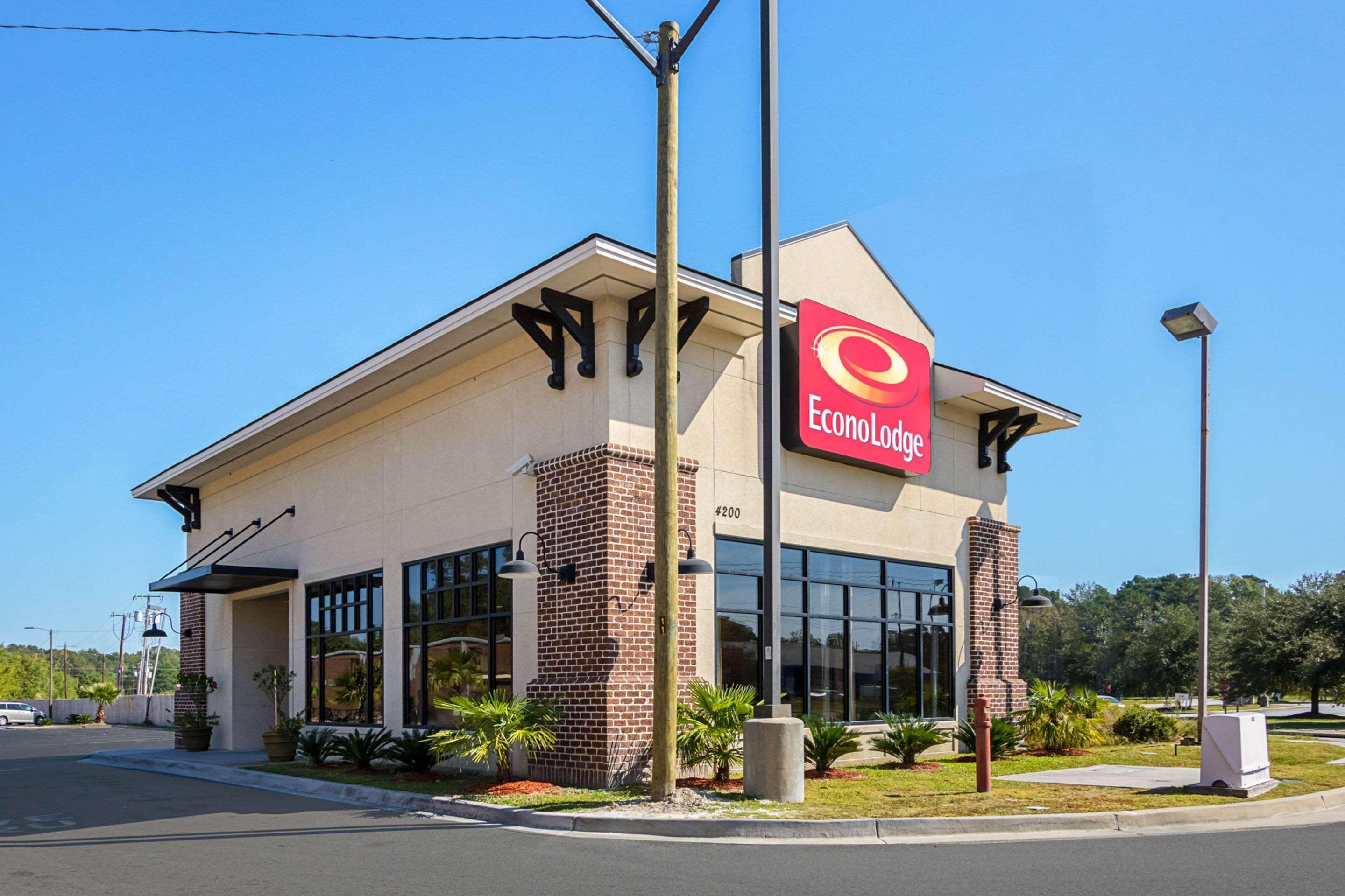 Econo Lodge Саванна Екстер'єр фото