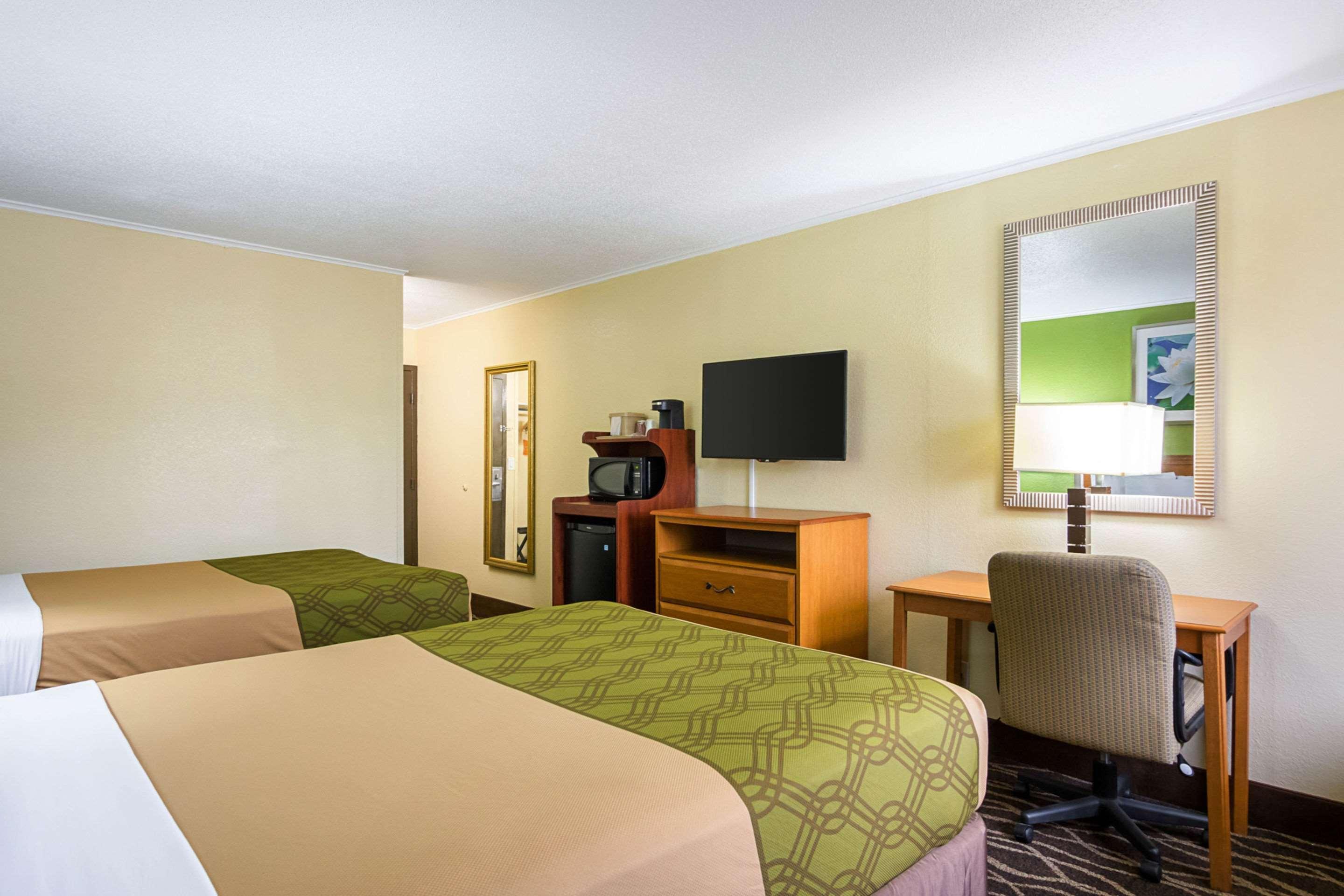 Econo Lodge Саванна Екстер'єр фото