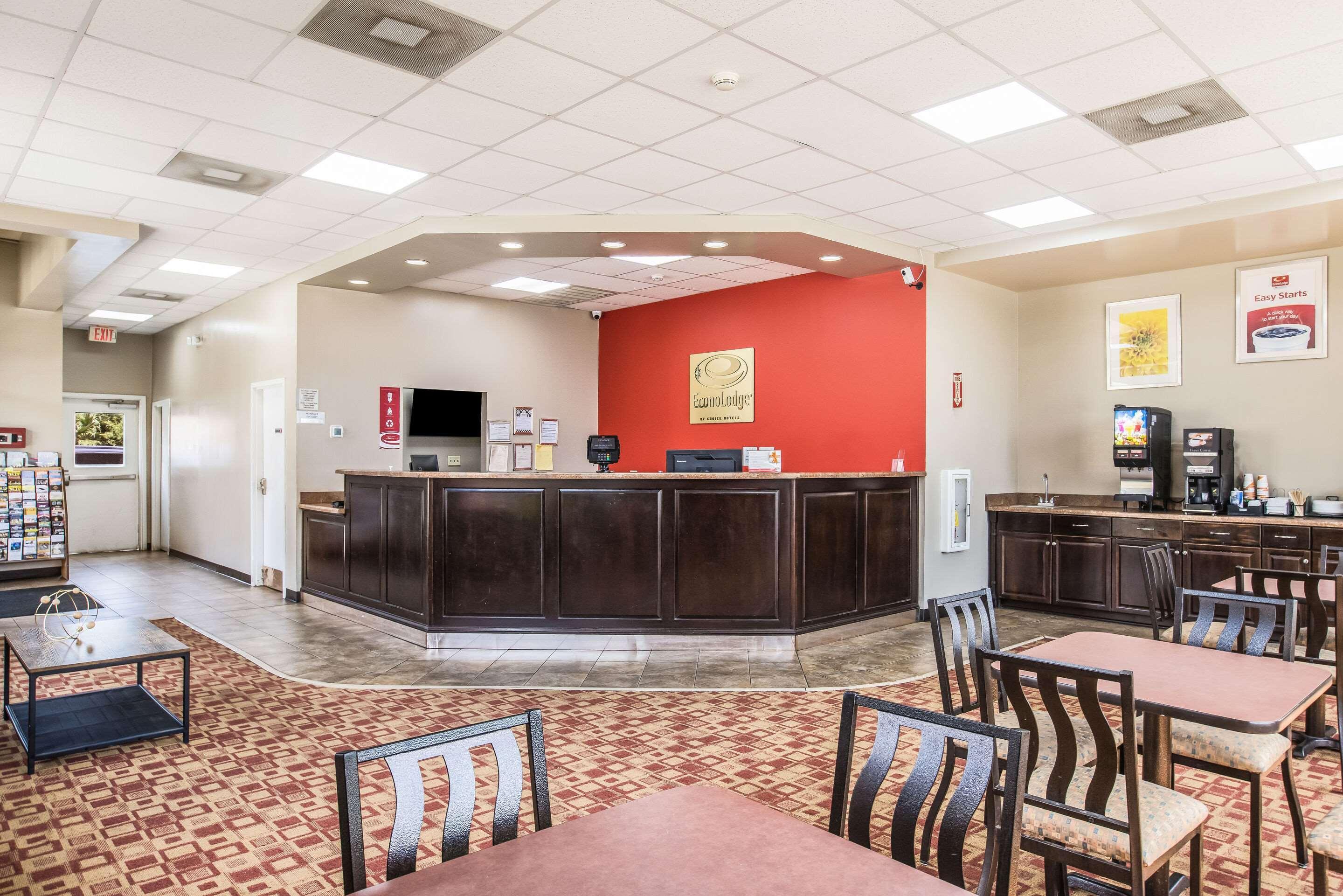 Econo Lodge Саванна Екстер'єр фото