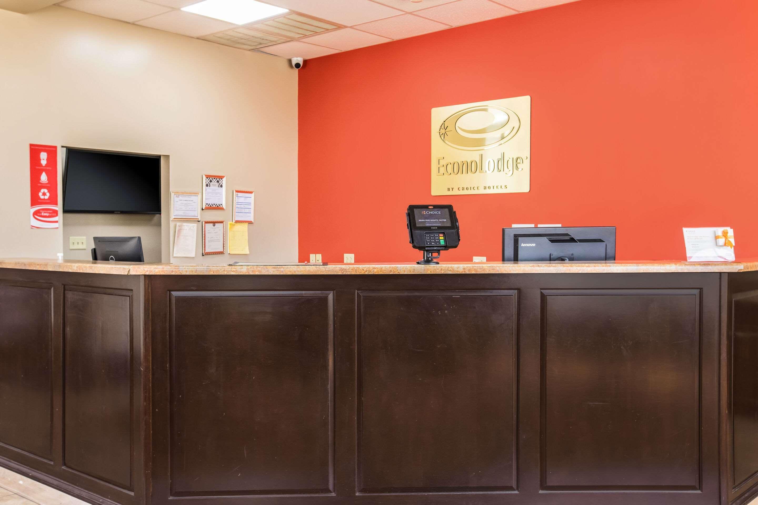 Econo Lodge Саванна Екстер'єр фото