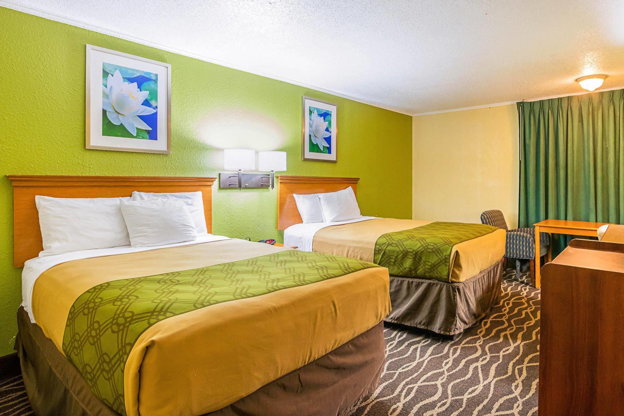 Econo Lodge Саванна Екстер'єр фото